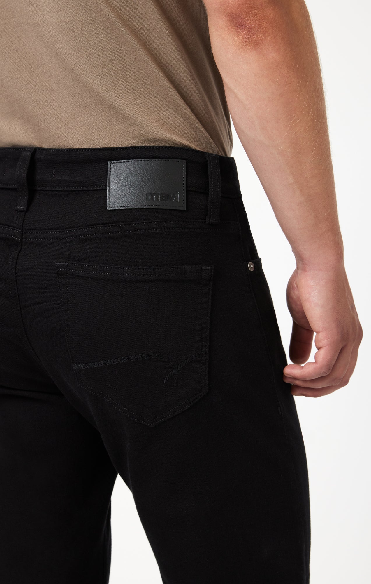 JAKE SLIM LEG IN BLACK FEATHER BLUE - Mavi Jeans