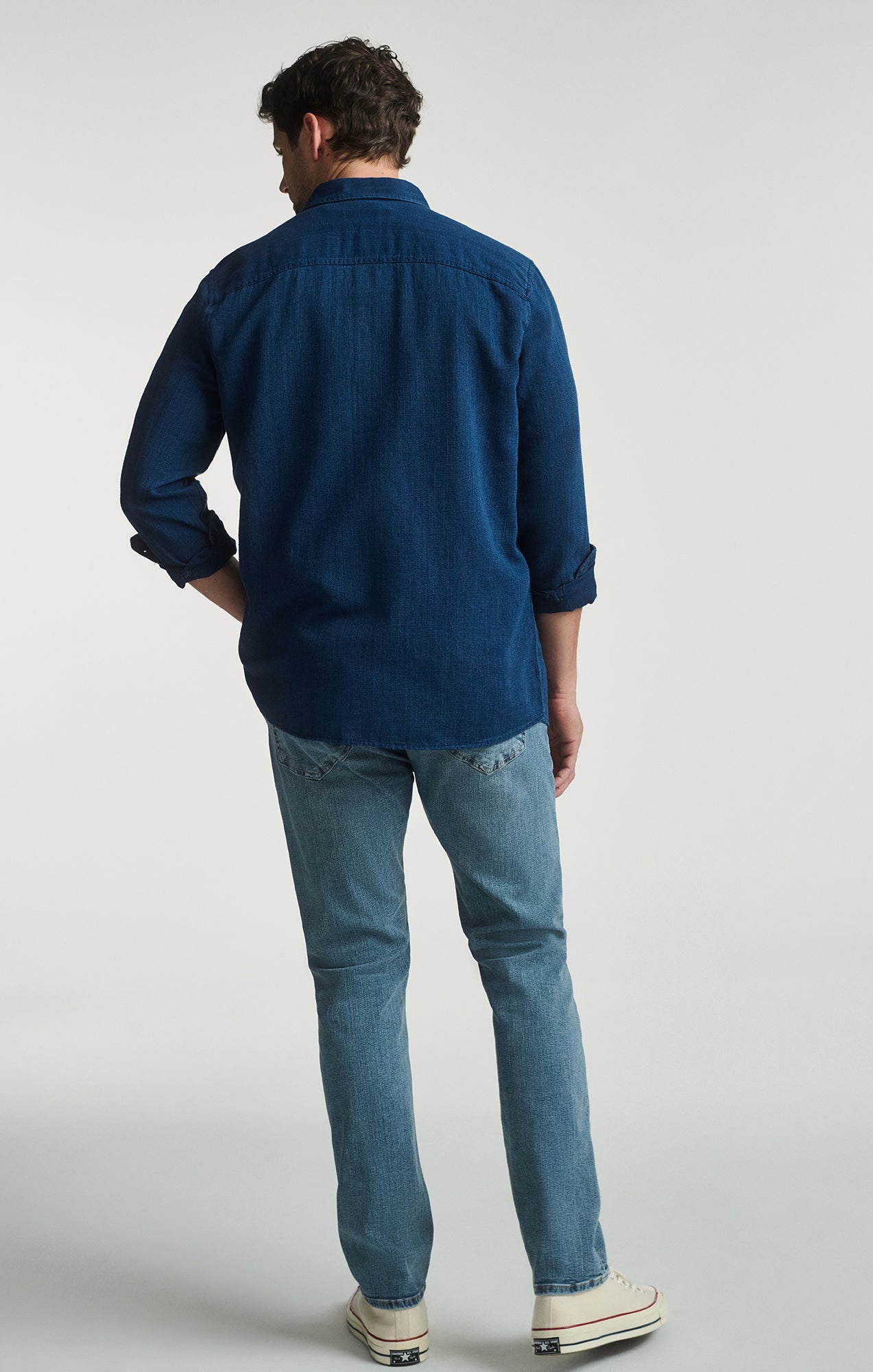 POCKET LONG SLEEVE BUTTON-UP SHIRT IN INDIGO - Mavi Jeans