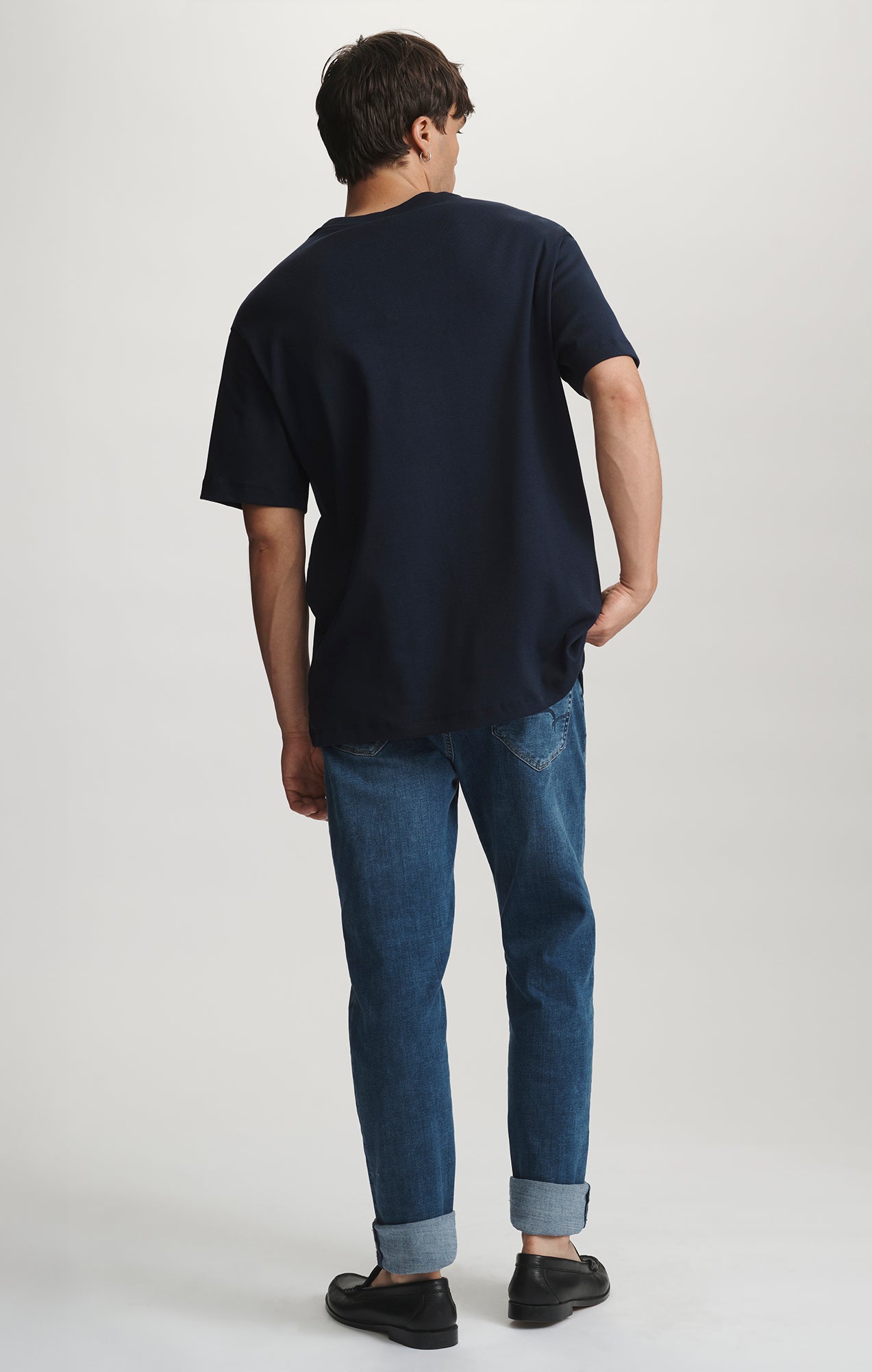 ESSENTIAL CREW NECK T-SHIRT IN BLACK IRIS - Mavi Jeans
