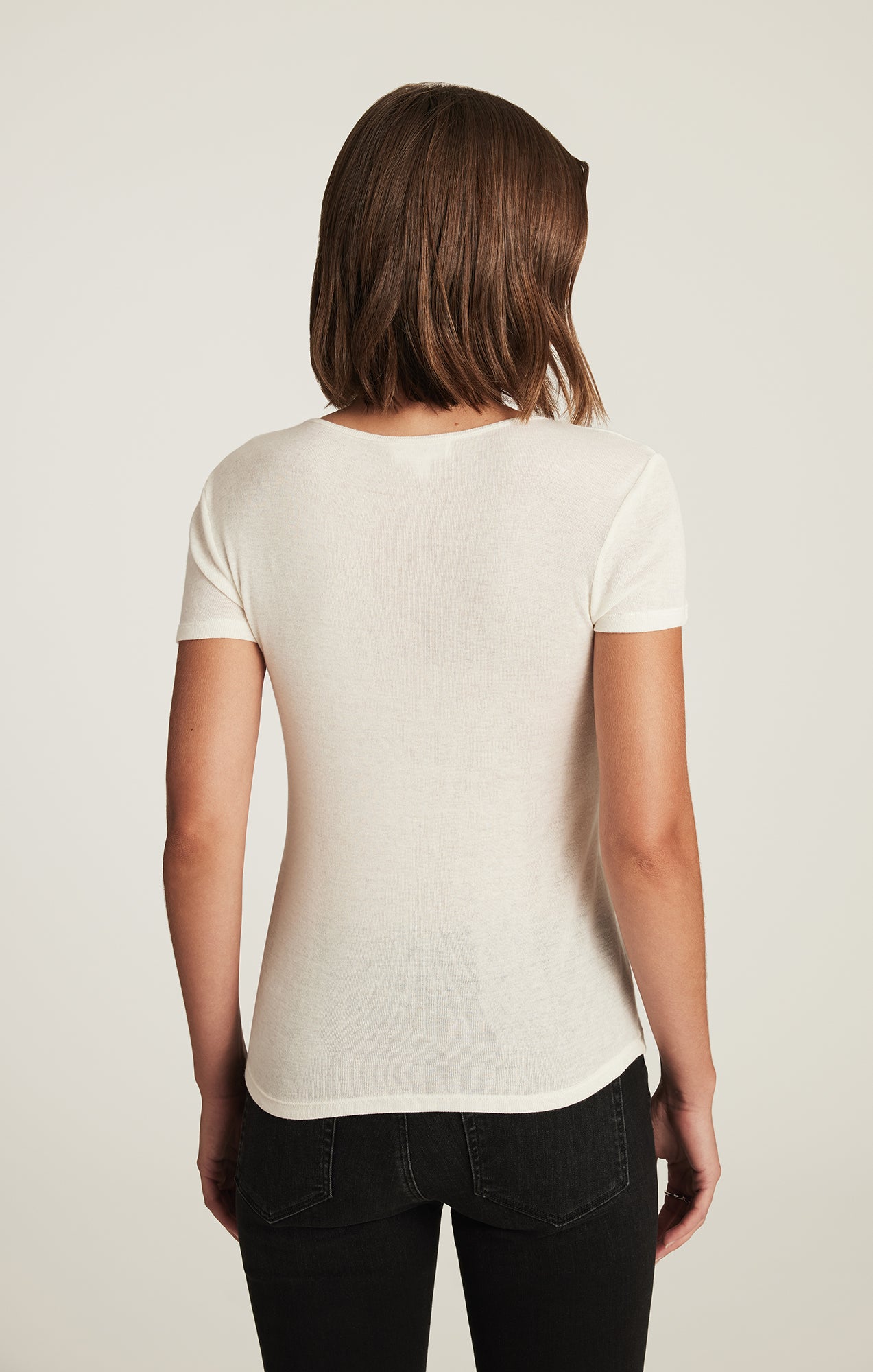 EDITION CAP SLEEVE T-SHIRT IN MARSHMALLOW