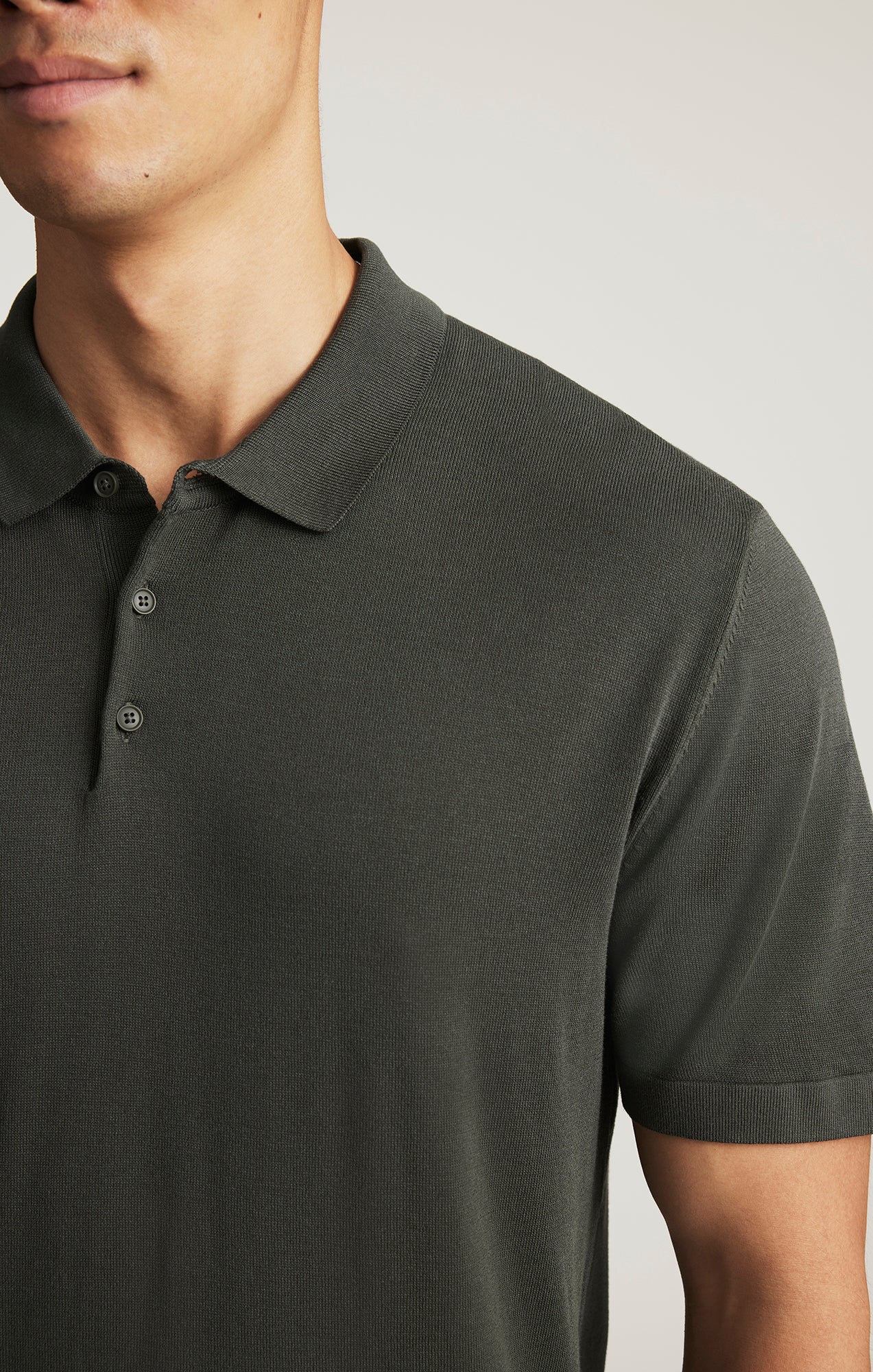 EDITION SHORT SLEEVE POLO SWEATER IN URBAN CHIC - Mavi Jeans