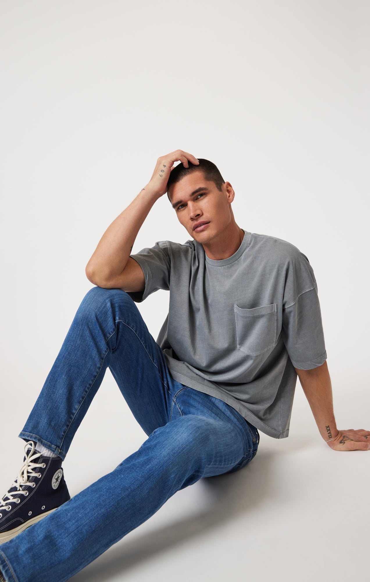 STEVE ATHLETIC FIT IN MID BRUSHED SUPERMOVE - Mavi Jeans