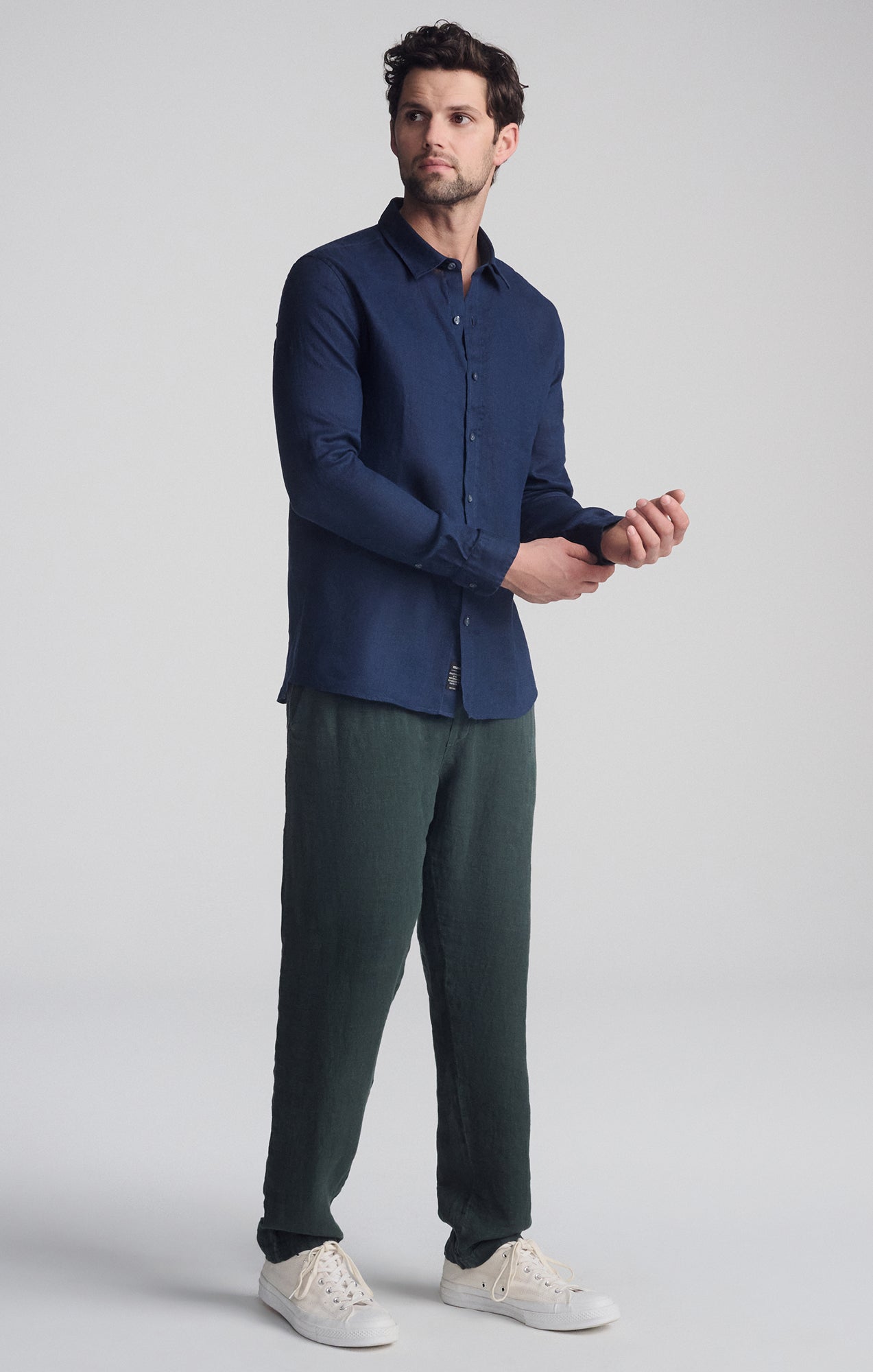 LINEN LONG SLEEVE BUTTON-UP SHIRT IN BLACK IRIS - Mavi Jeans