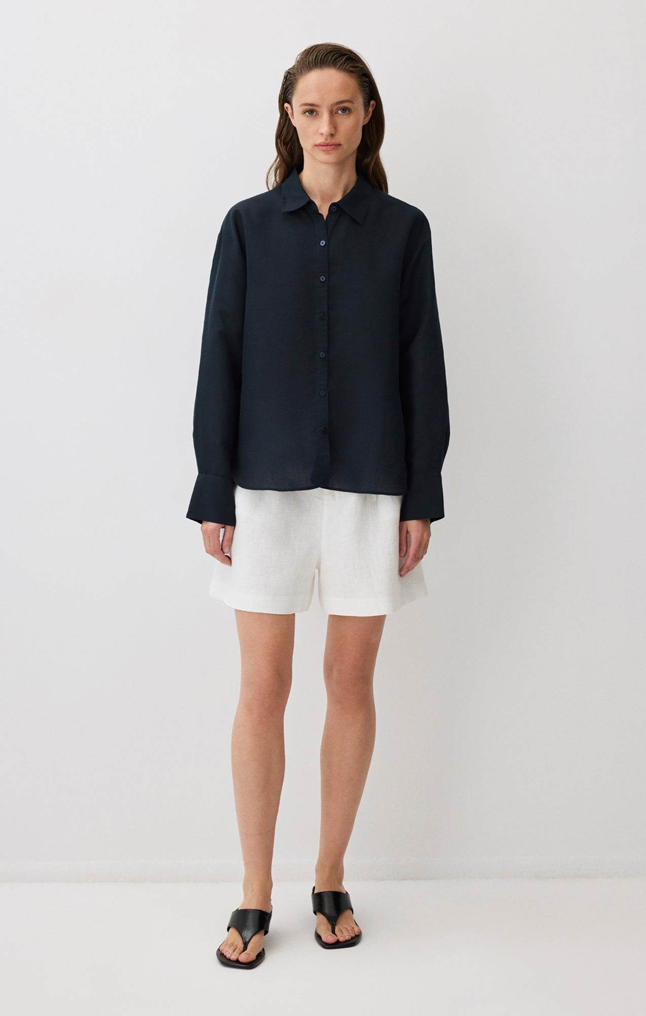 LONG SLEEVE TENCEL™ SHIRT IN BLACK IRIS - Mavi Jeans