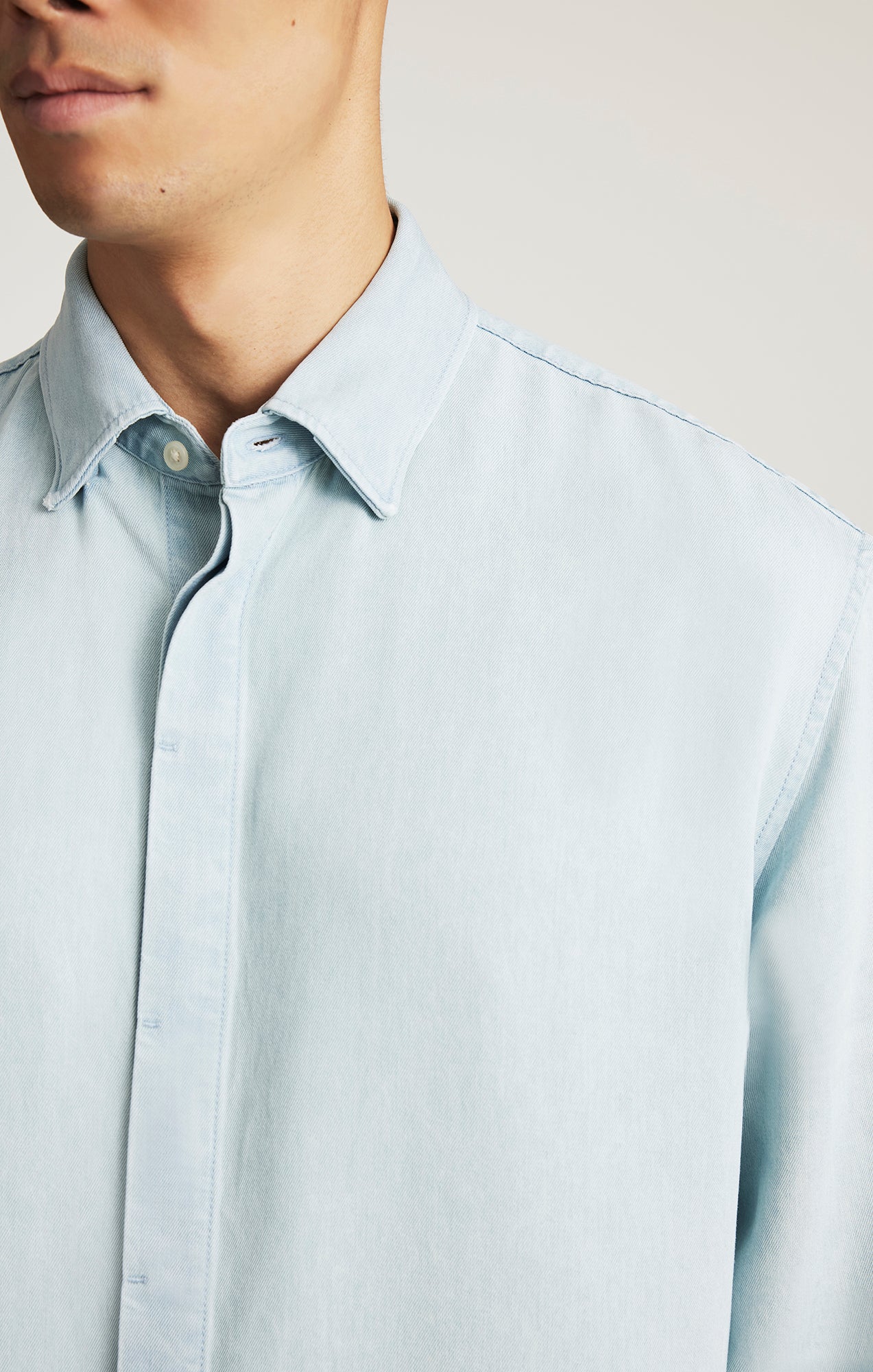 EDITION LONG SLEEVE BUTTON-UP SHIRT IN INDIGO - Mavi Jeans