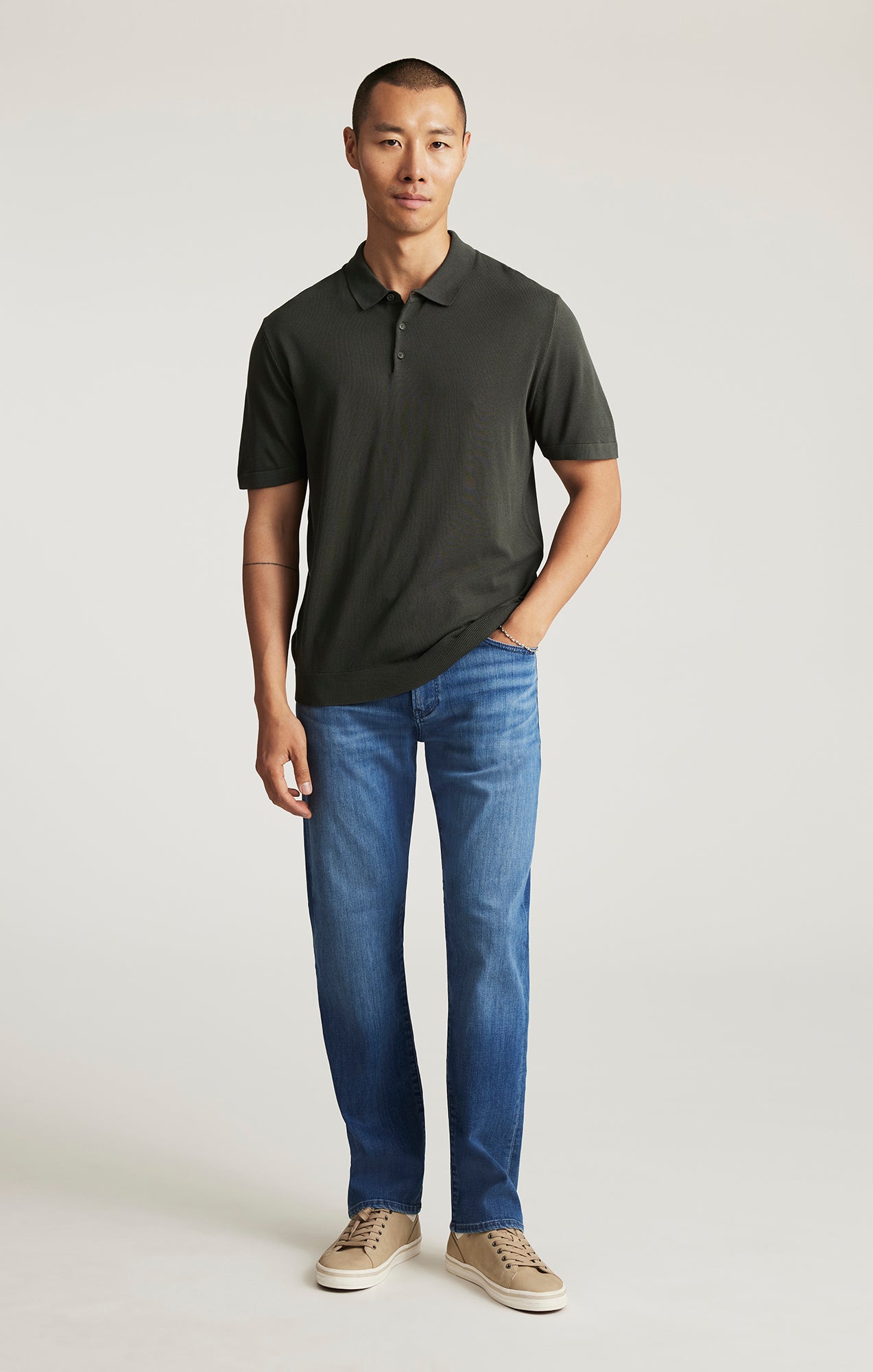 EDITION SHORT SLEEVE POLO SWEATER IN URBAN CHIC - Mavi Jeans