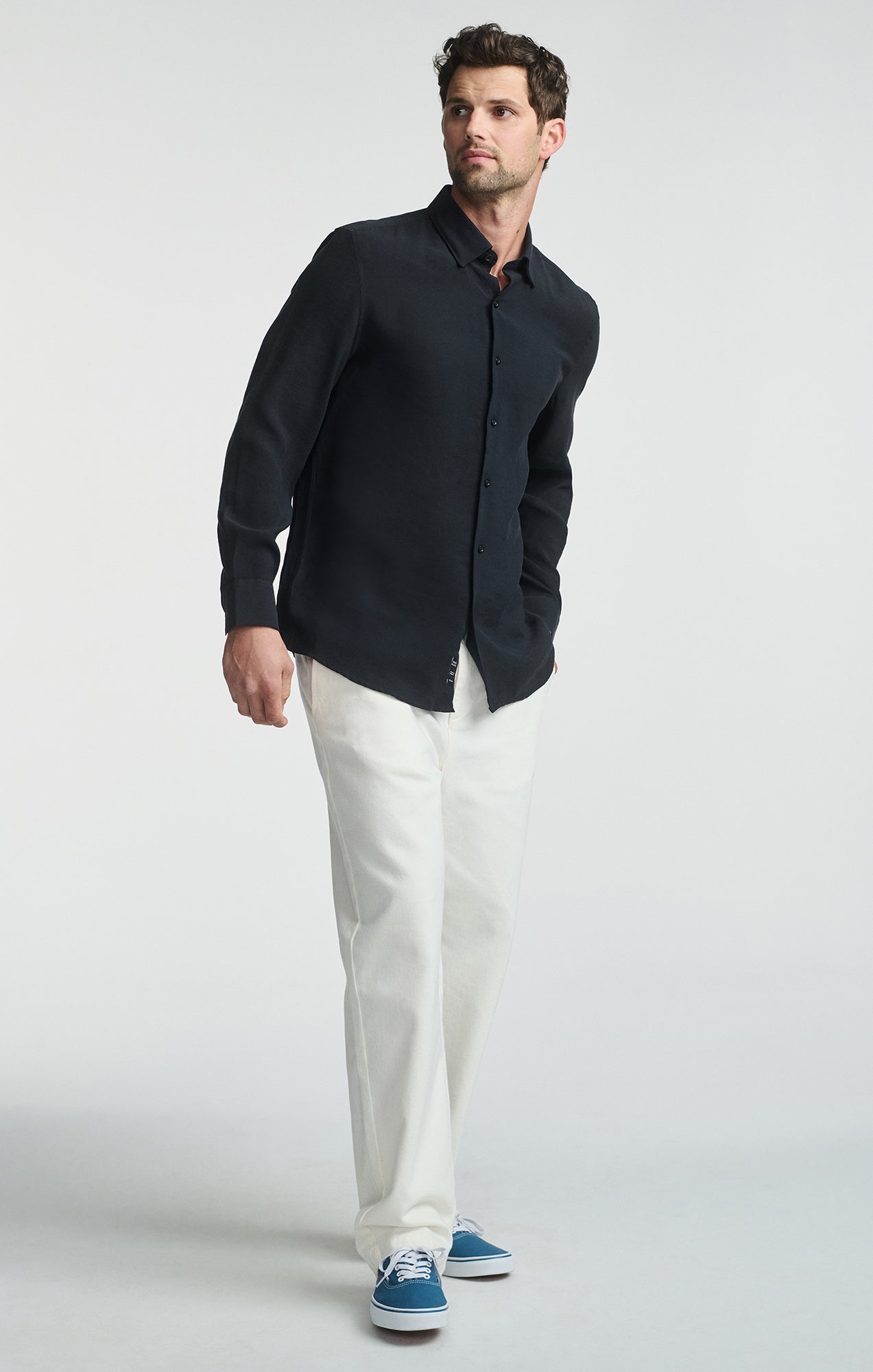 LONG SLEEVE BUTTON-UP SHIRT IN BLACK - Mavi Jeans