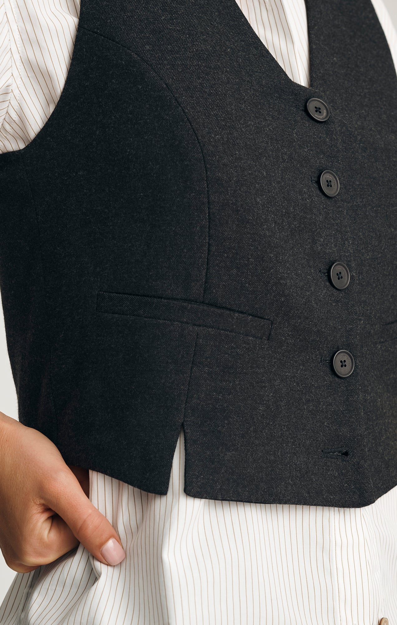 EDITION BUTTON-UP VEST IN ANTRASIT MELANGE