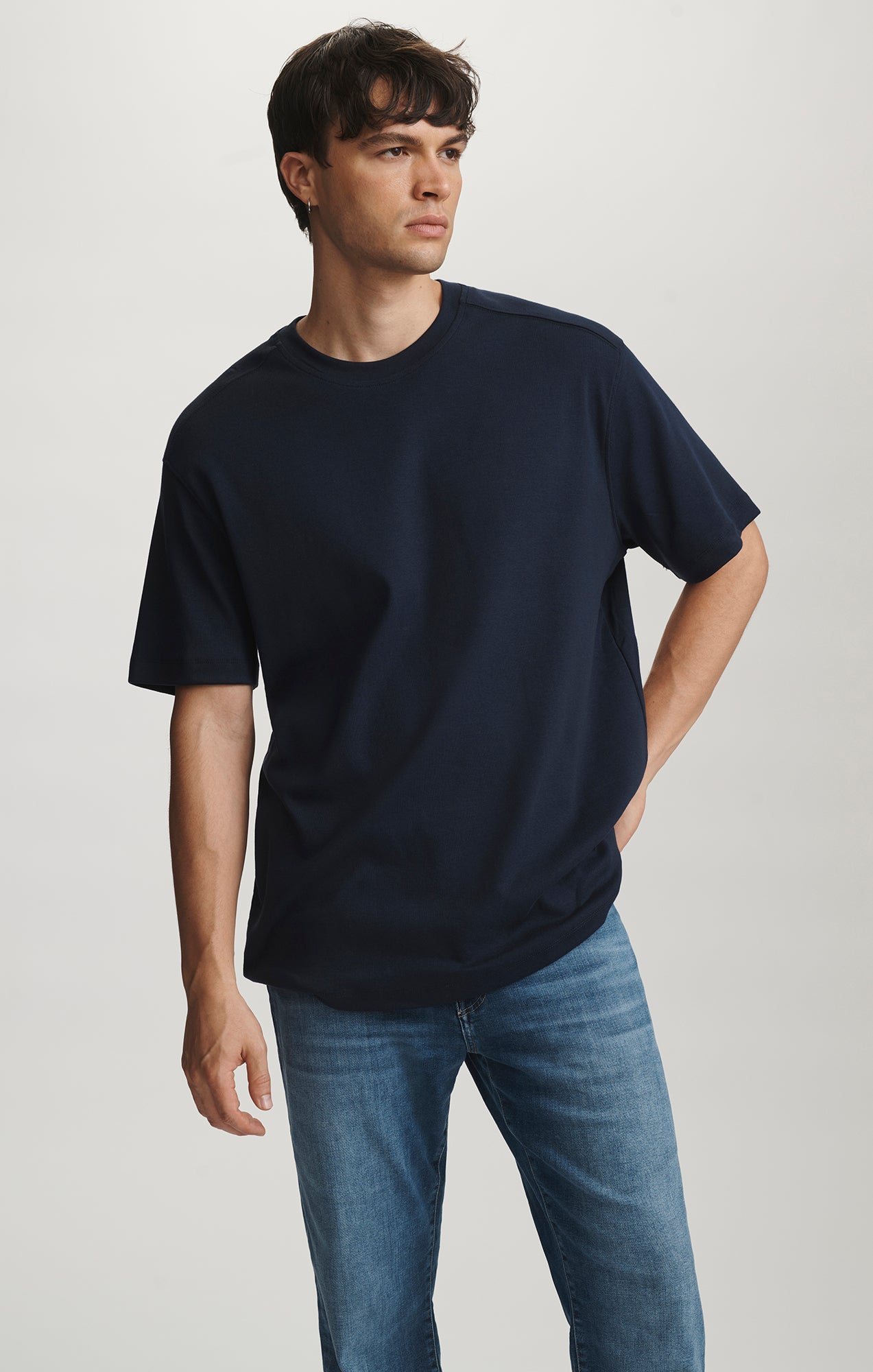 ESSENTIAL CREW NECK T-SHIRT IN BLACK IRIS - Mavi Jeans