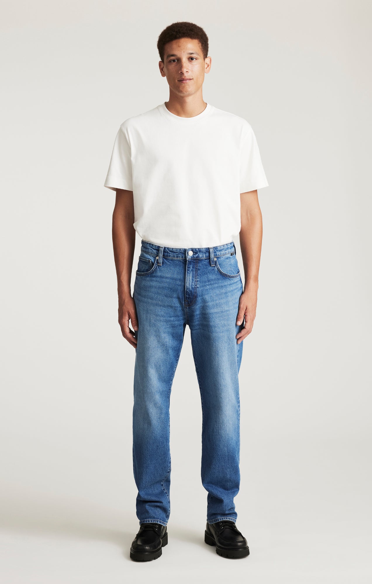 MARCEL LOOSE STRAIGHT LEG IN MID BRUSHED CLASSIC BLUE - Mavi Jeans
