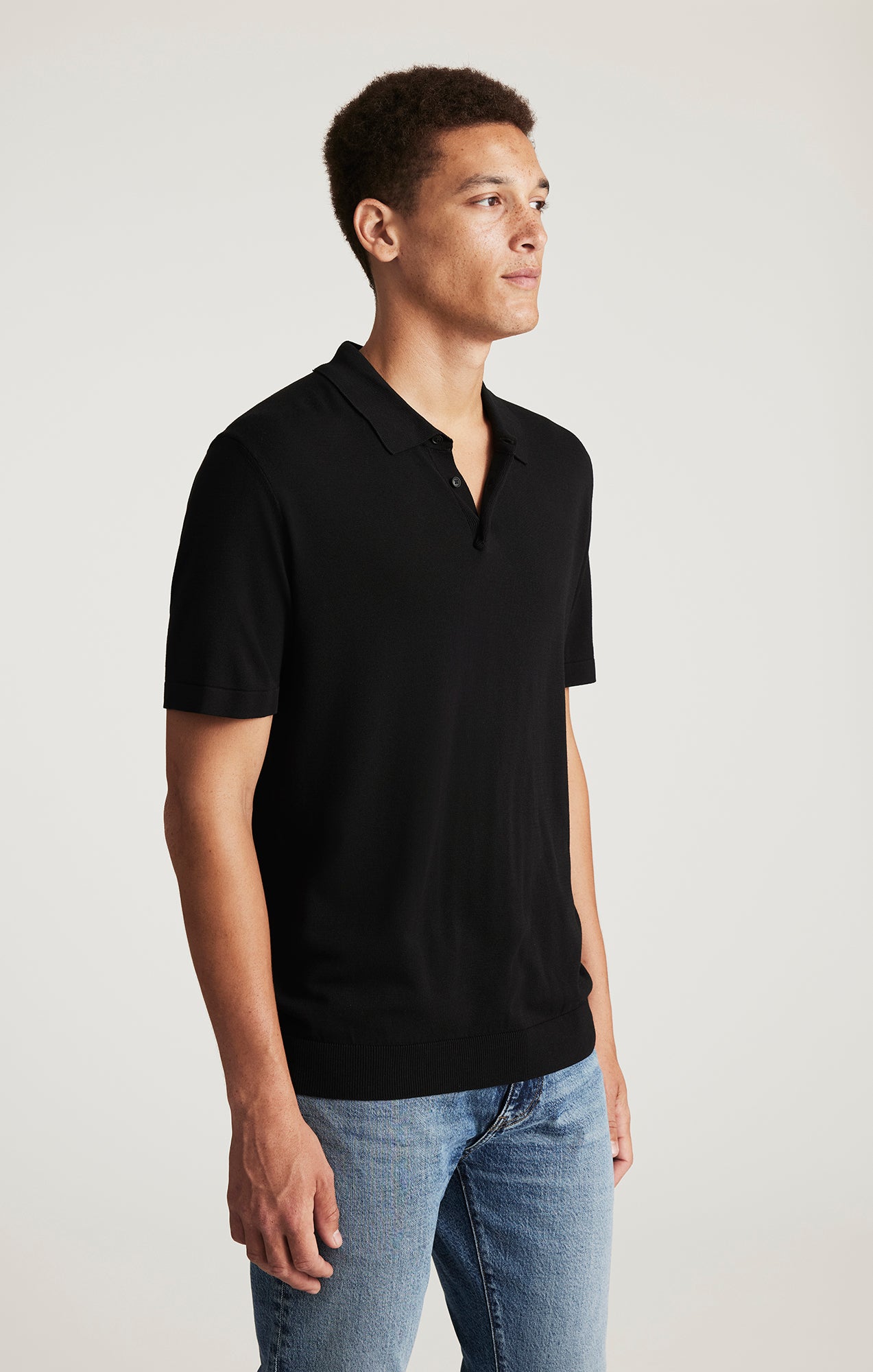 EDITION SHORT SLEEVE POLO SWEATER IN BLACK - Mavi Jeans