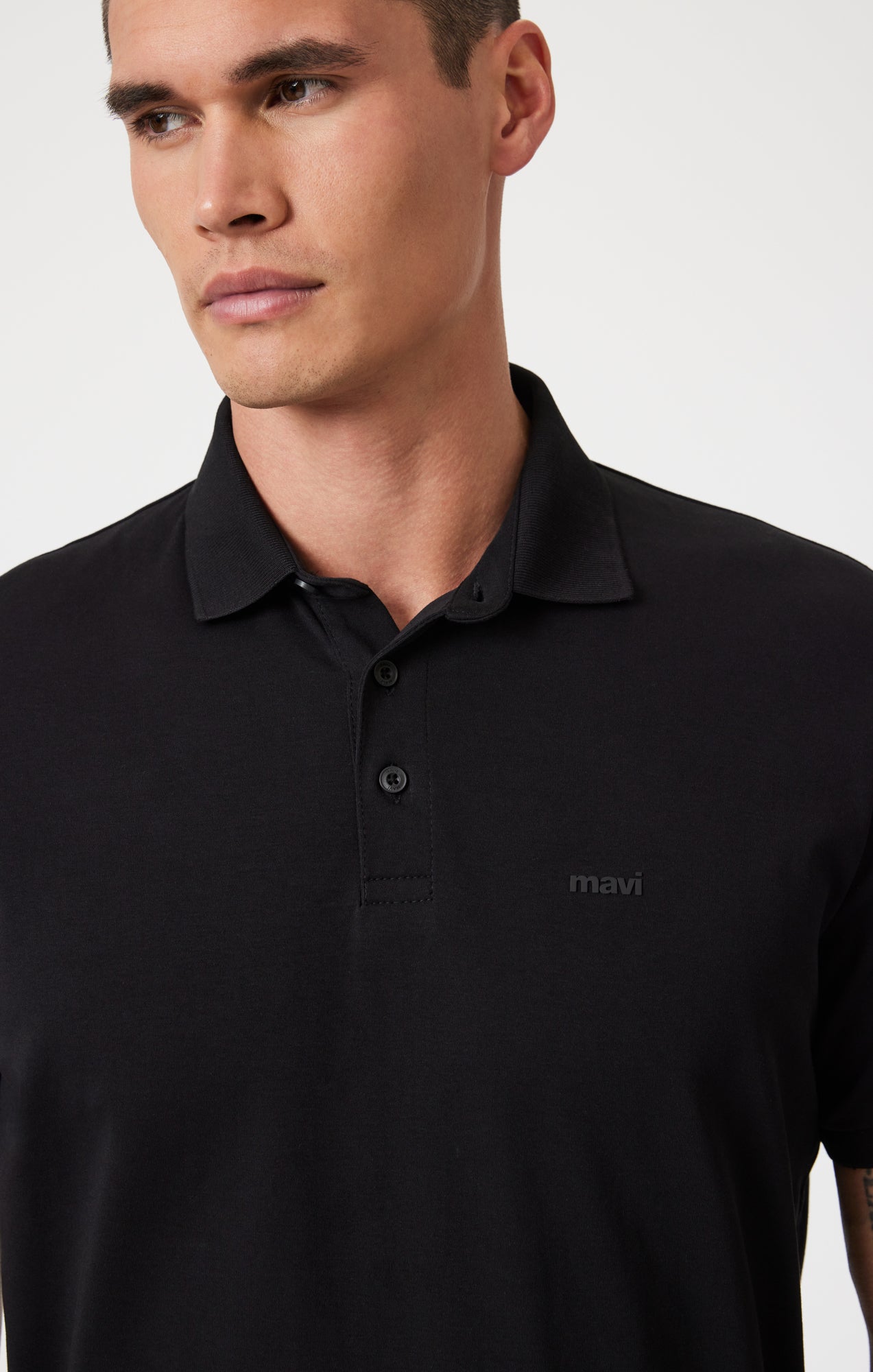 ATHLETIC POLO SHIRT IN BLACK - Mavi Jeans