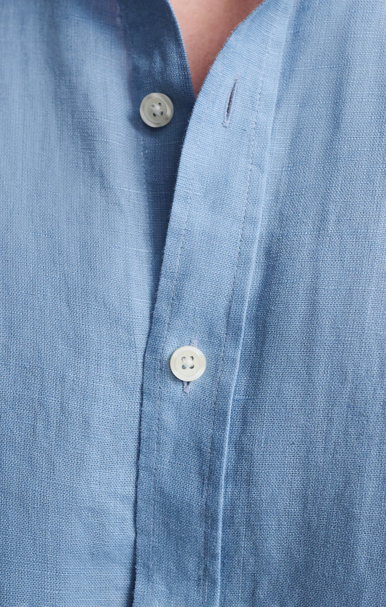 LINEN LONG SLEEVE BUTTON-UP SHIRT IN FADED DENIM - Mavi Jeans
