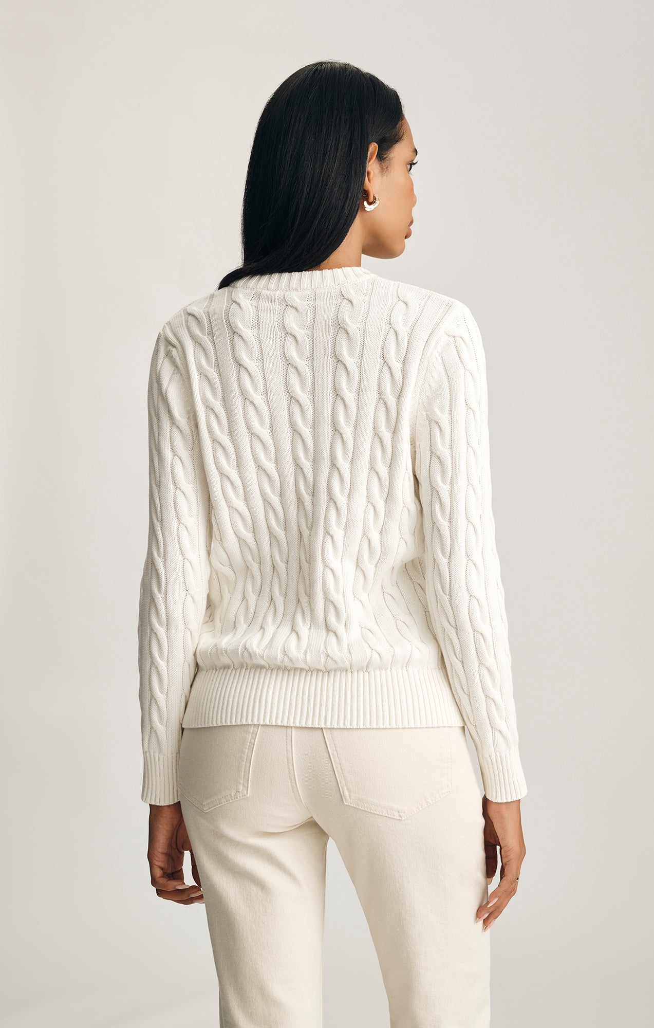 CABLE-KNIT CREW NECK SWEATER IN ANTIQUE WHITE - Mavi Jeans