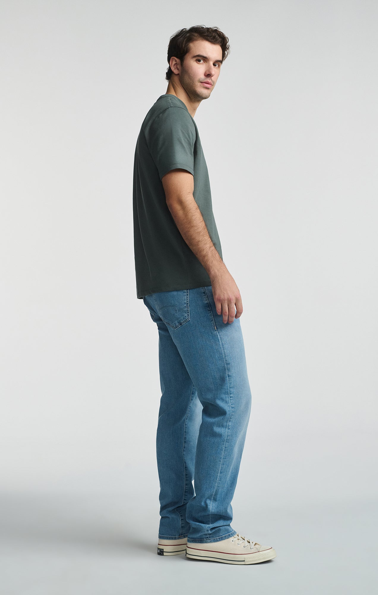BASIC CREW NECK T-SHIRT IN URBAN CHIC - Mavi Jeans