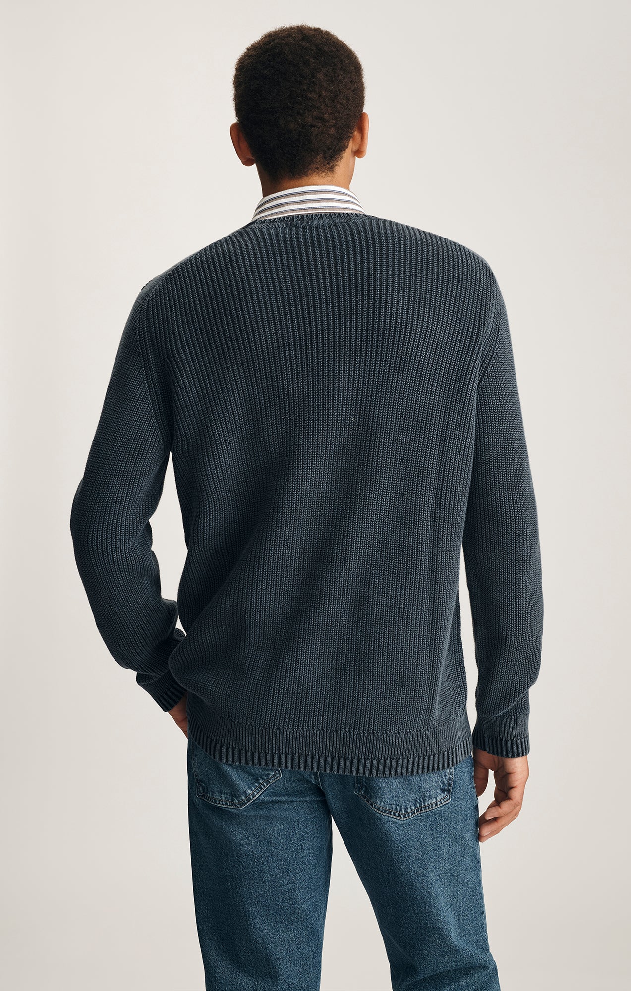 CREW NECK SWEATER IN TOTAL ECLIPSE