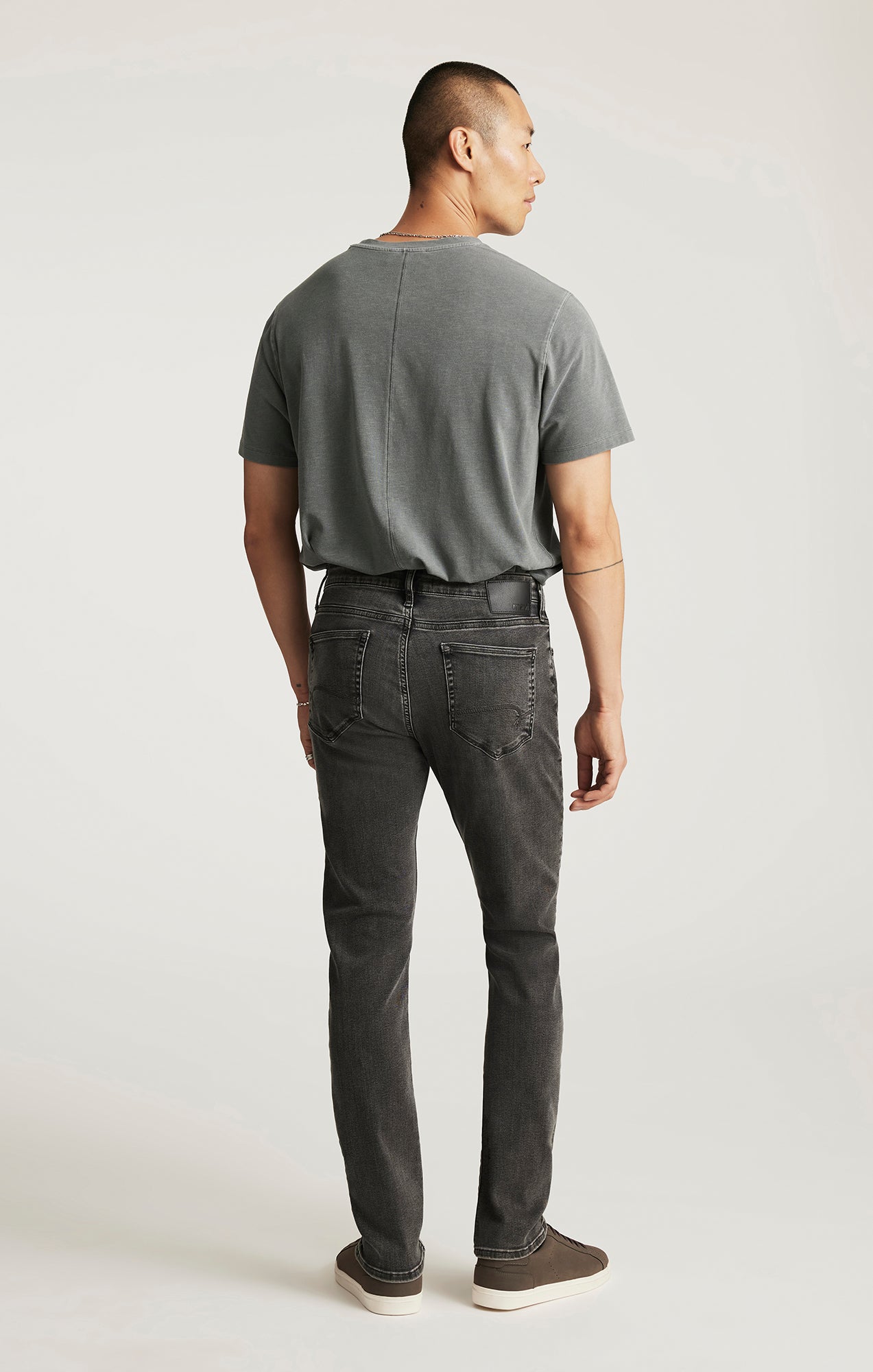 JAKE SLIM LEG IN MID SMOKE SUPERMOVE - Mavi Jeans