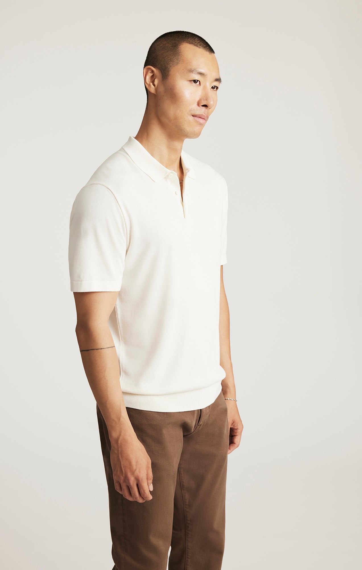 EDITION SHORT SLEEVE POLO SWEATER IN ANTIQUE WHITE - Mavi Jeans