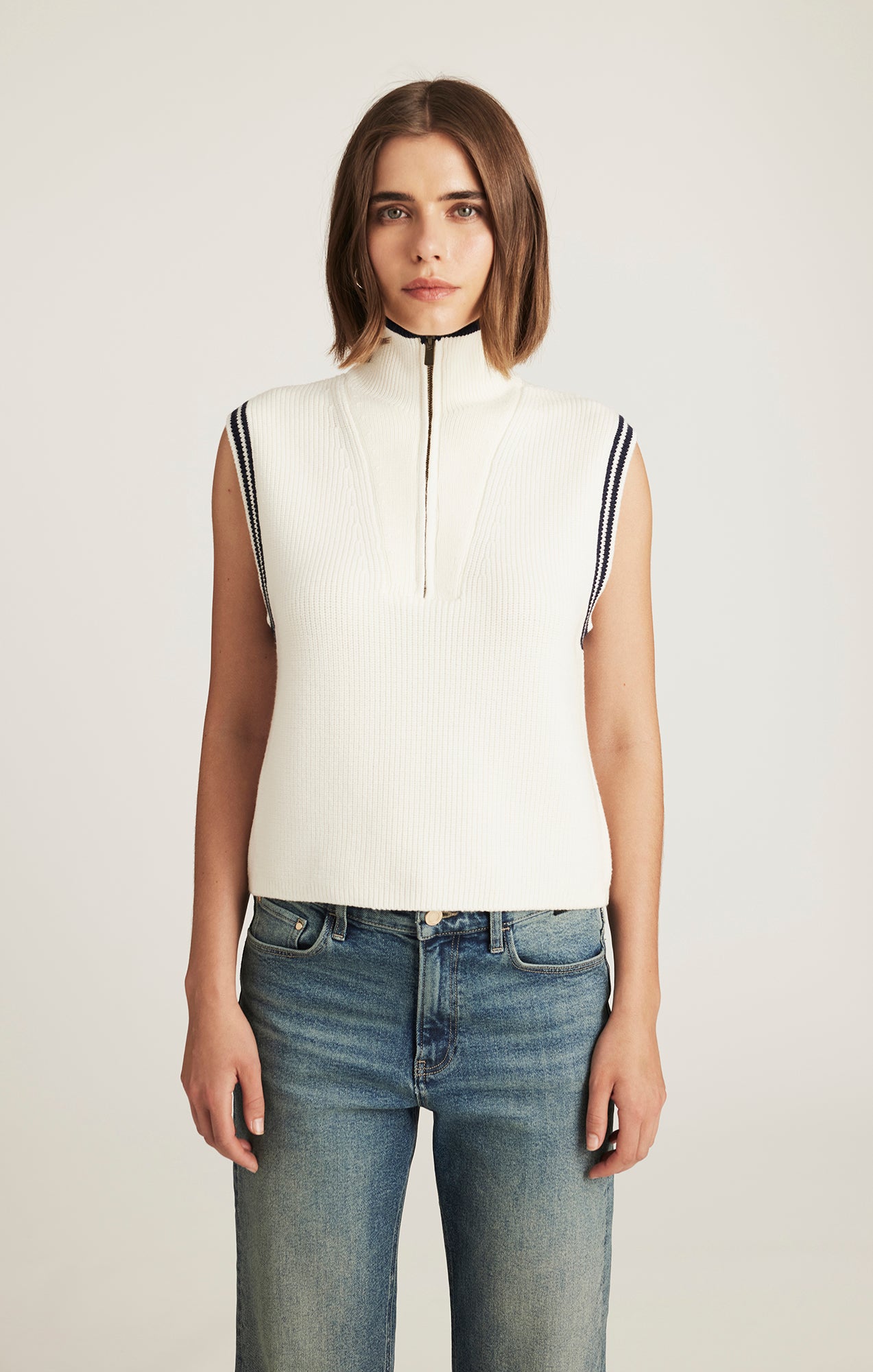 QUARTER ZIP SWEATER VEST IN ANTIQUE WHITE