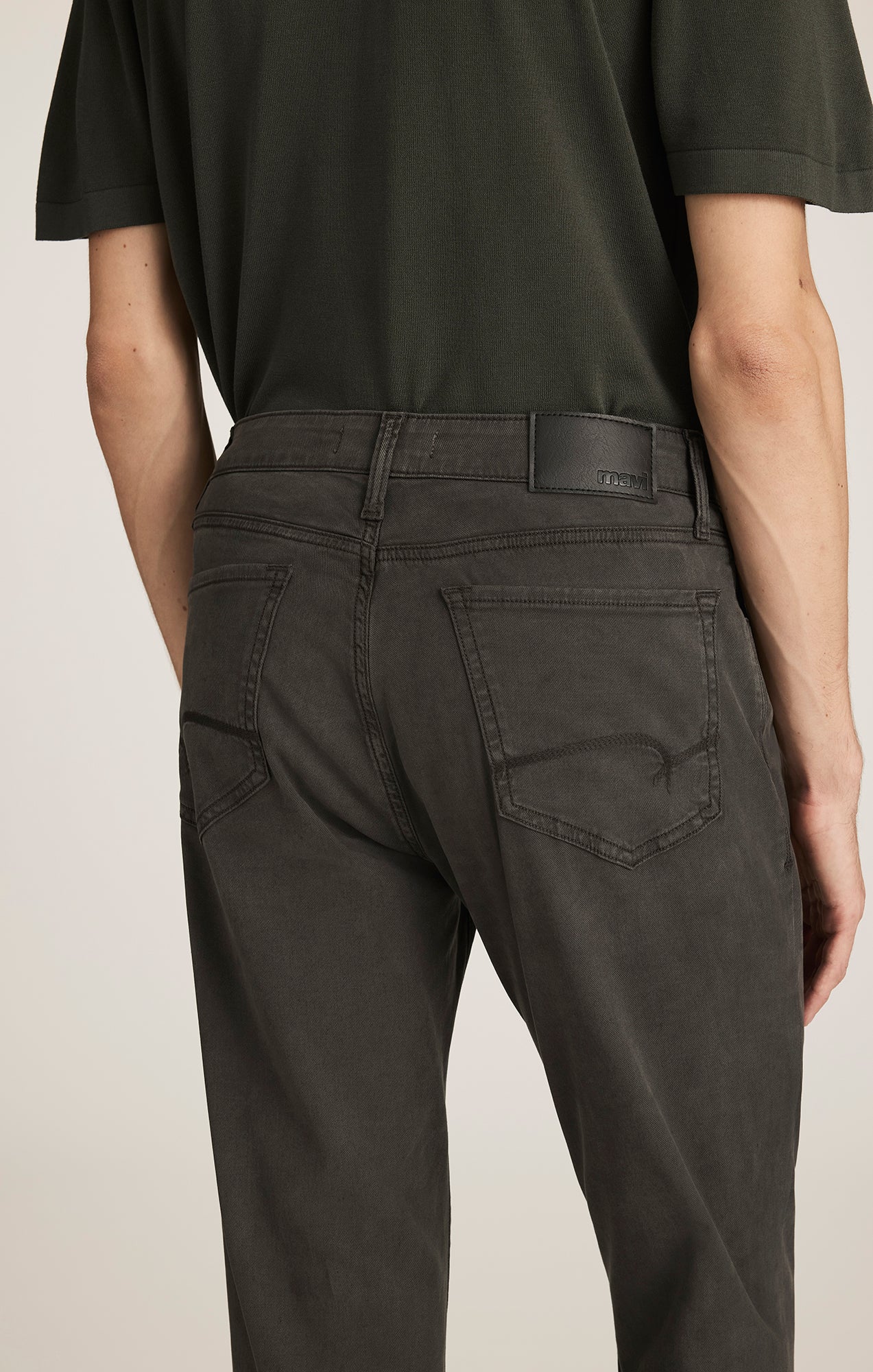 STEVE ATHLETIC FIT IN ASH LUXE TWLL - Mavi Jeans