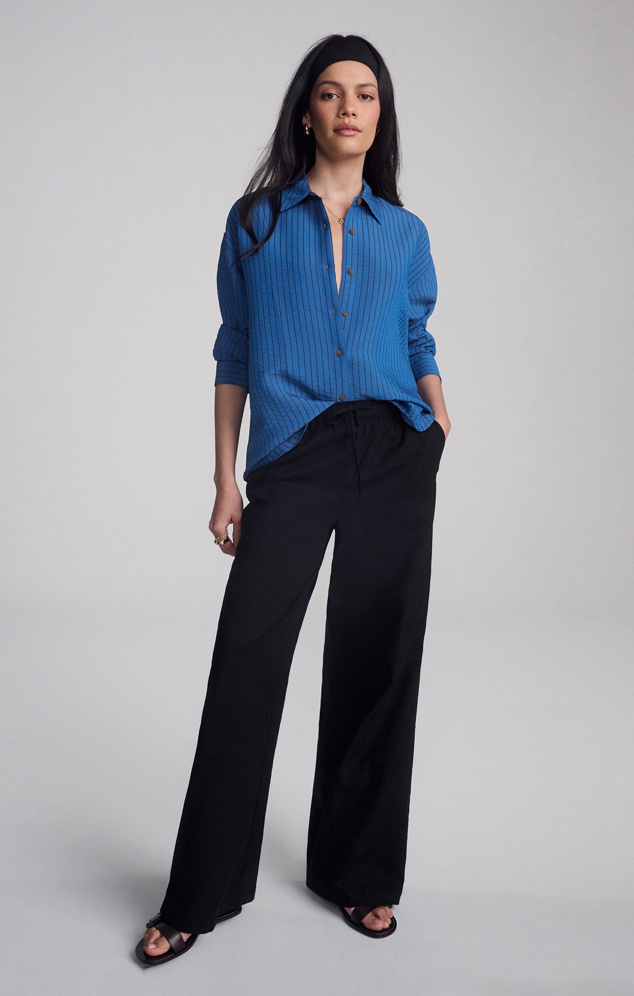 LUXE TOUCH TENCEL™ BUTTON-UP STRIPED SHIRT IN HIGH TIDE STRIPE - Mavi Jeans