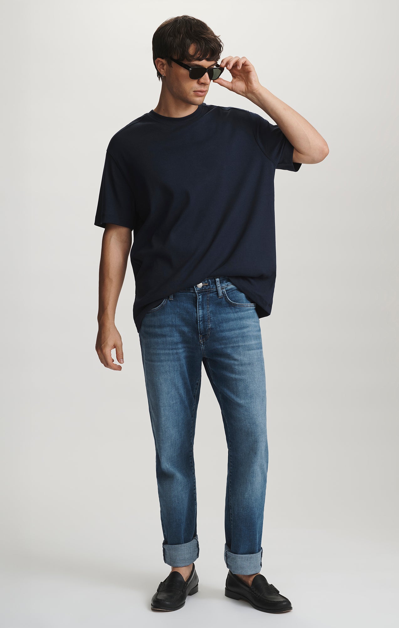 ESSENTIAL CREW NECK T-SHIRT IN BLACK IRIS - Mavi Jeans
