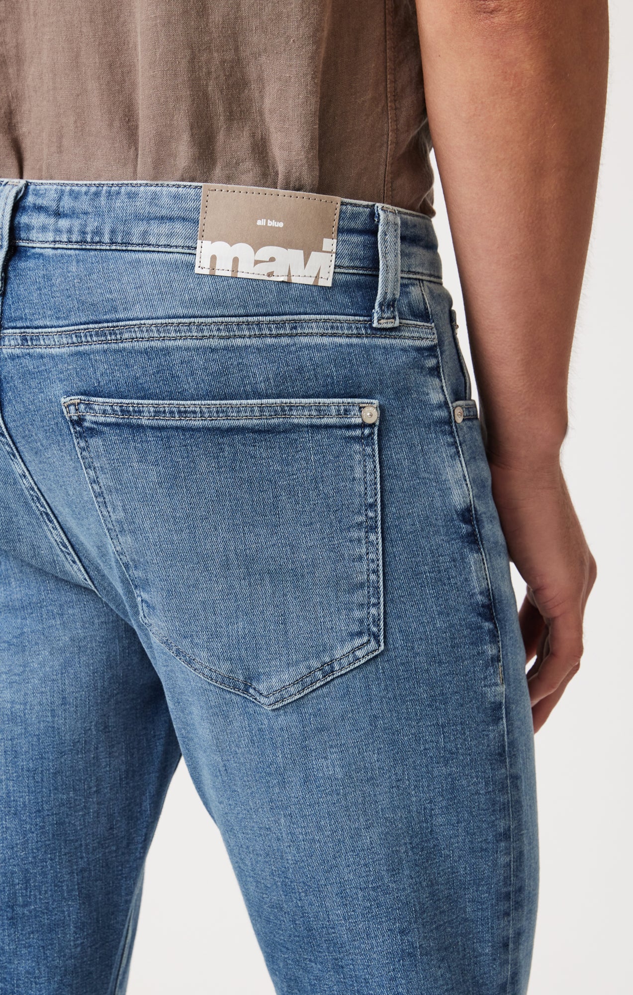 JOSH BOOTCUT IN MID BRUSHED CLASSIC BLUE - Mavi Jeans