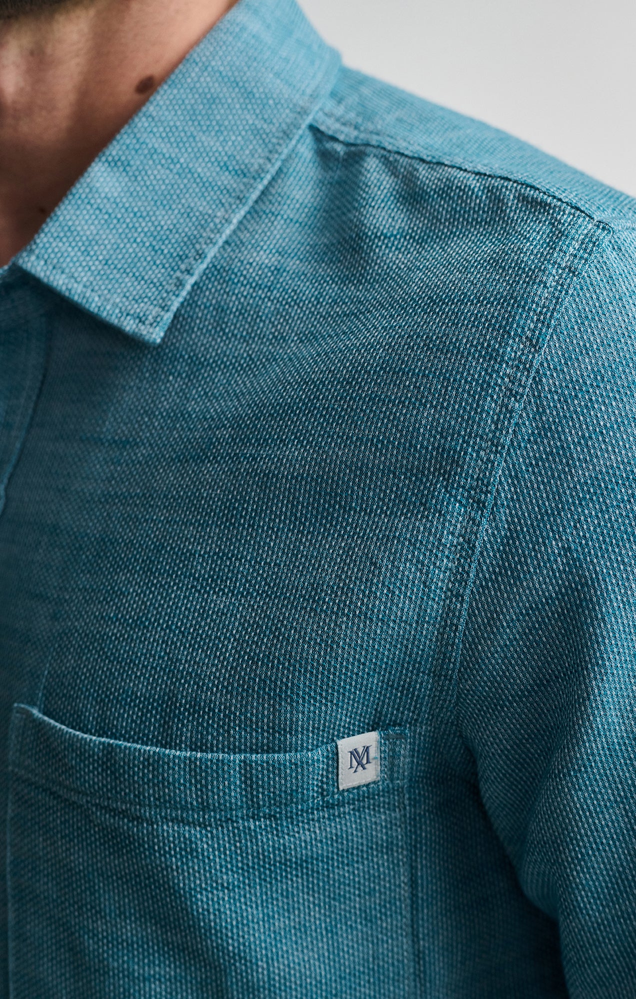 POCKET LONG SLEEVE BUTTON-UP SHIRT IN STORM BLUE - Mavi Jeans