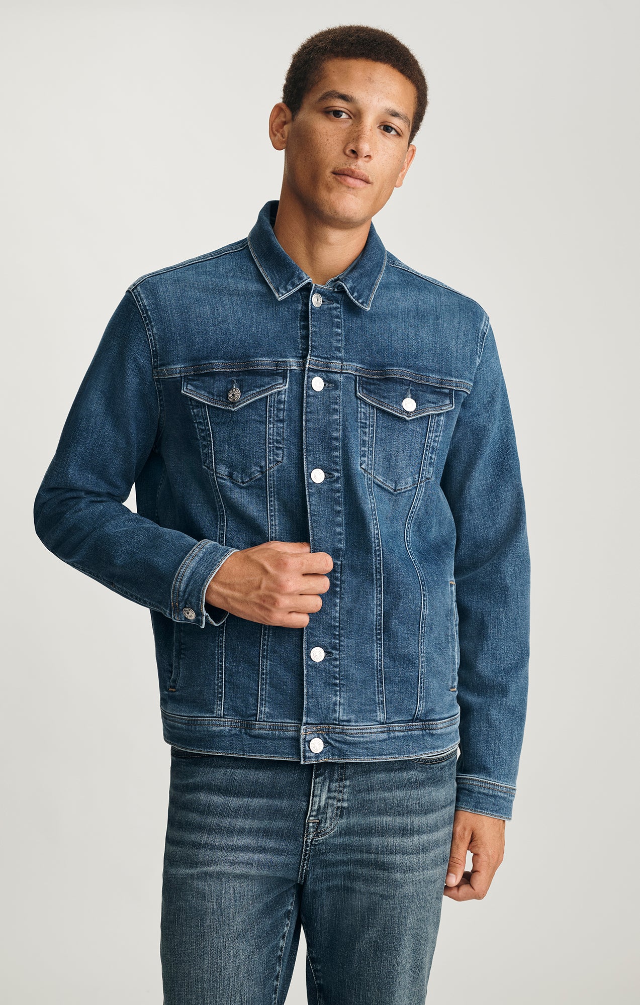 Mavi Men's Drake Denim Jacket In Mid Brushed Classic Vintage