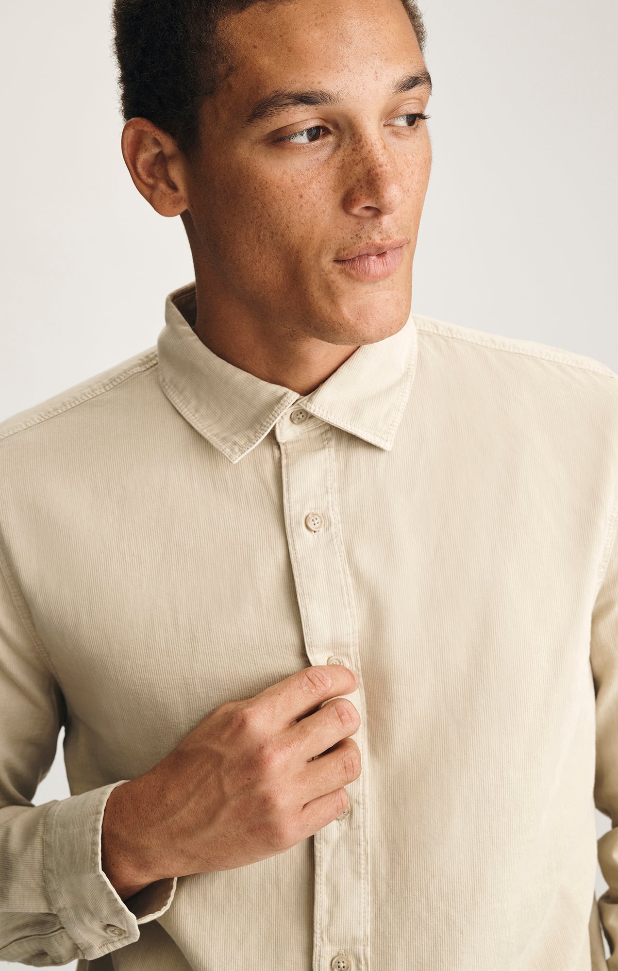 LONG SLEEVE BUTTON-UP SHIRT IN PEYOTE
