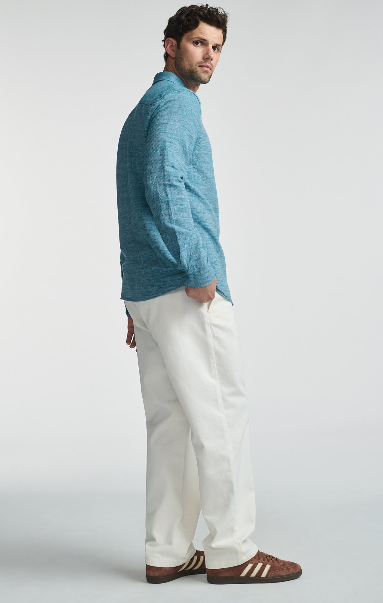 POCKET LONG SLEEVE BUTTON-UP SHIRT IN STORM BLUE - Mavi Jeans