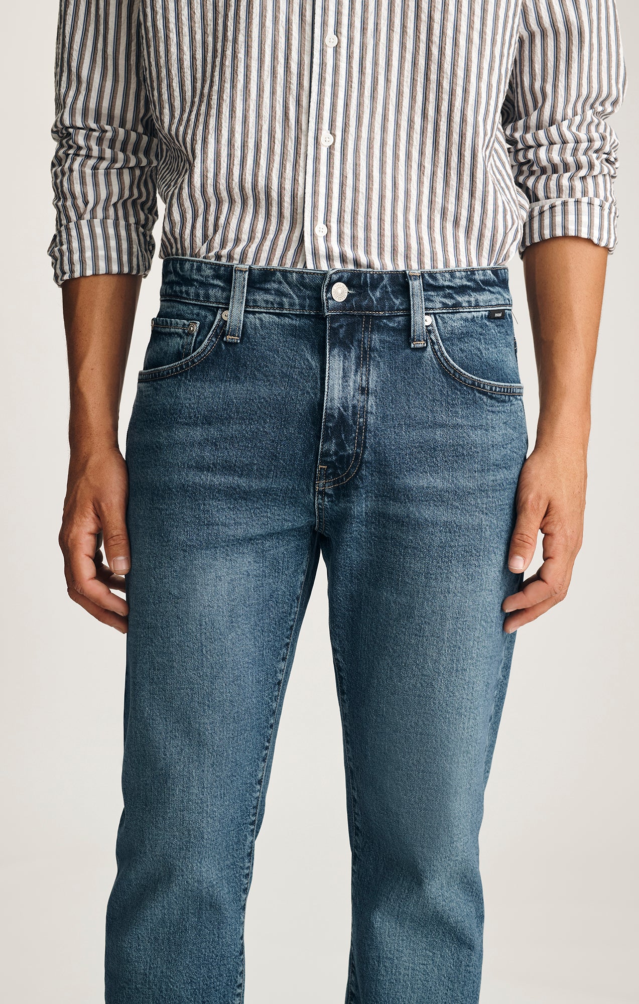 ZACH STRAIGHT LEG IN MID BRUSHED CLASSIC BLUE - Mavi Jeans