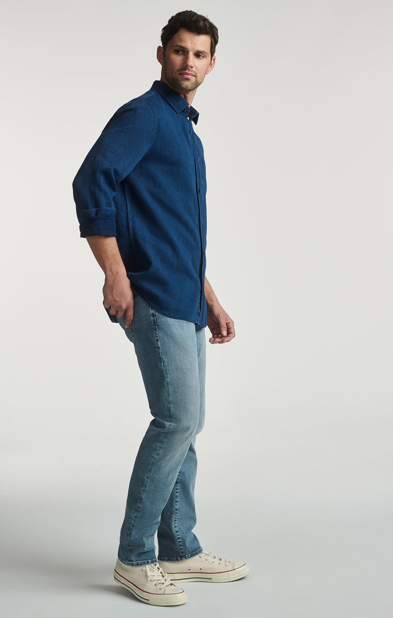 POCKET LONG SLEEVE BUTTON-UP SHIRT IN INDIGO - Mavi Jeans