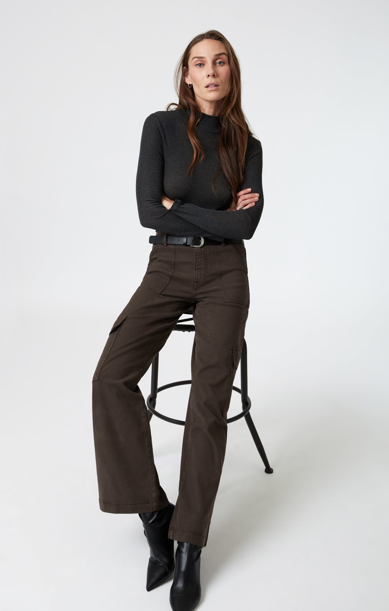 Mavi Women's Alva Straight Leg Cargo In Oak Luxe Twill