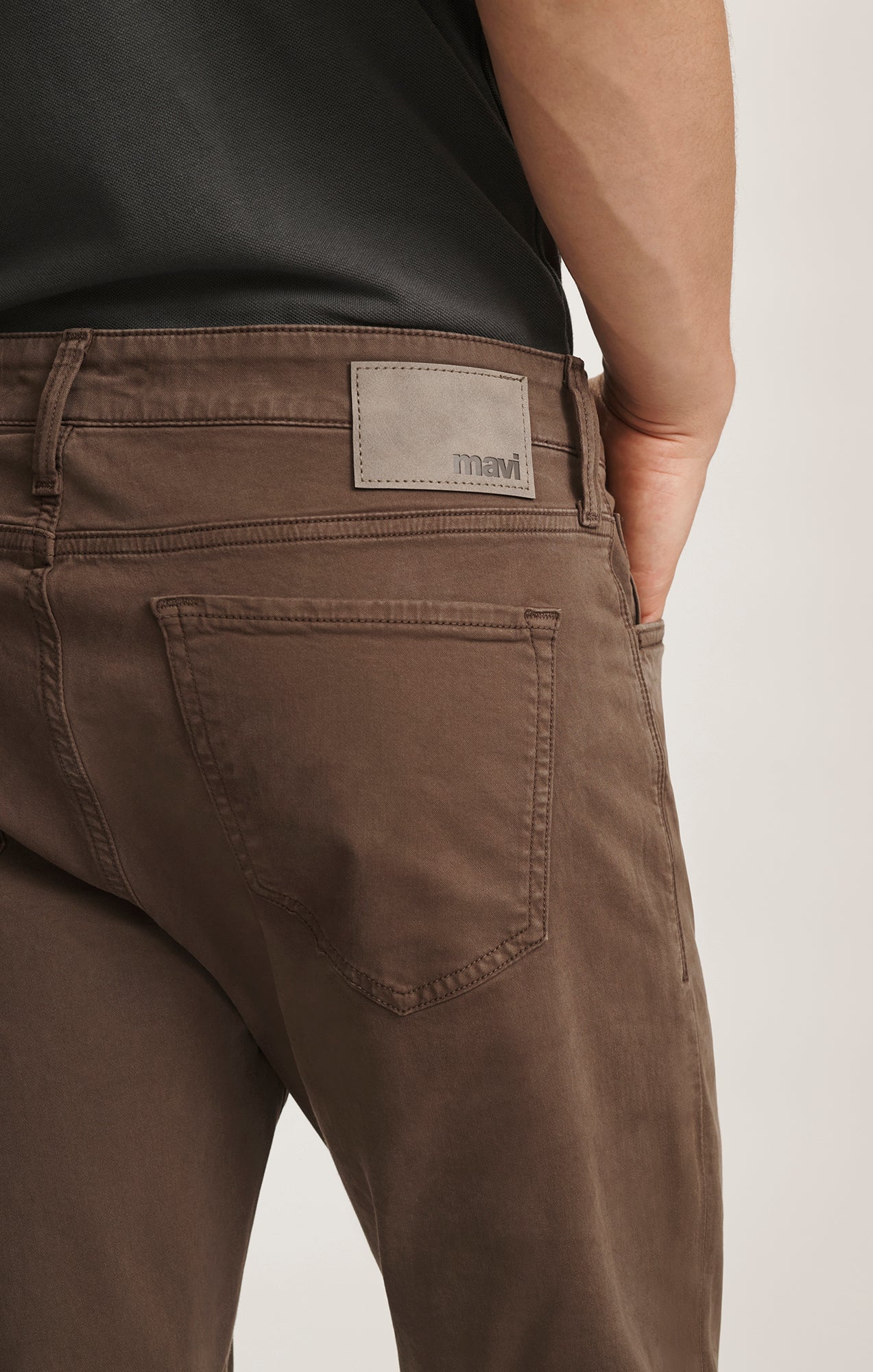 JAKE SLIM LEG IN SEAL TWILL - Mavi Jeans