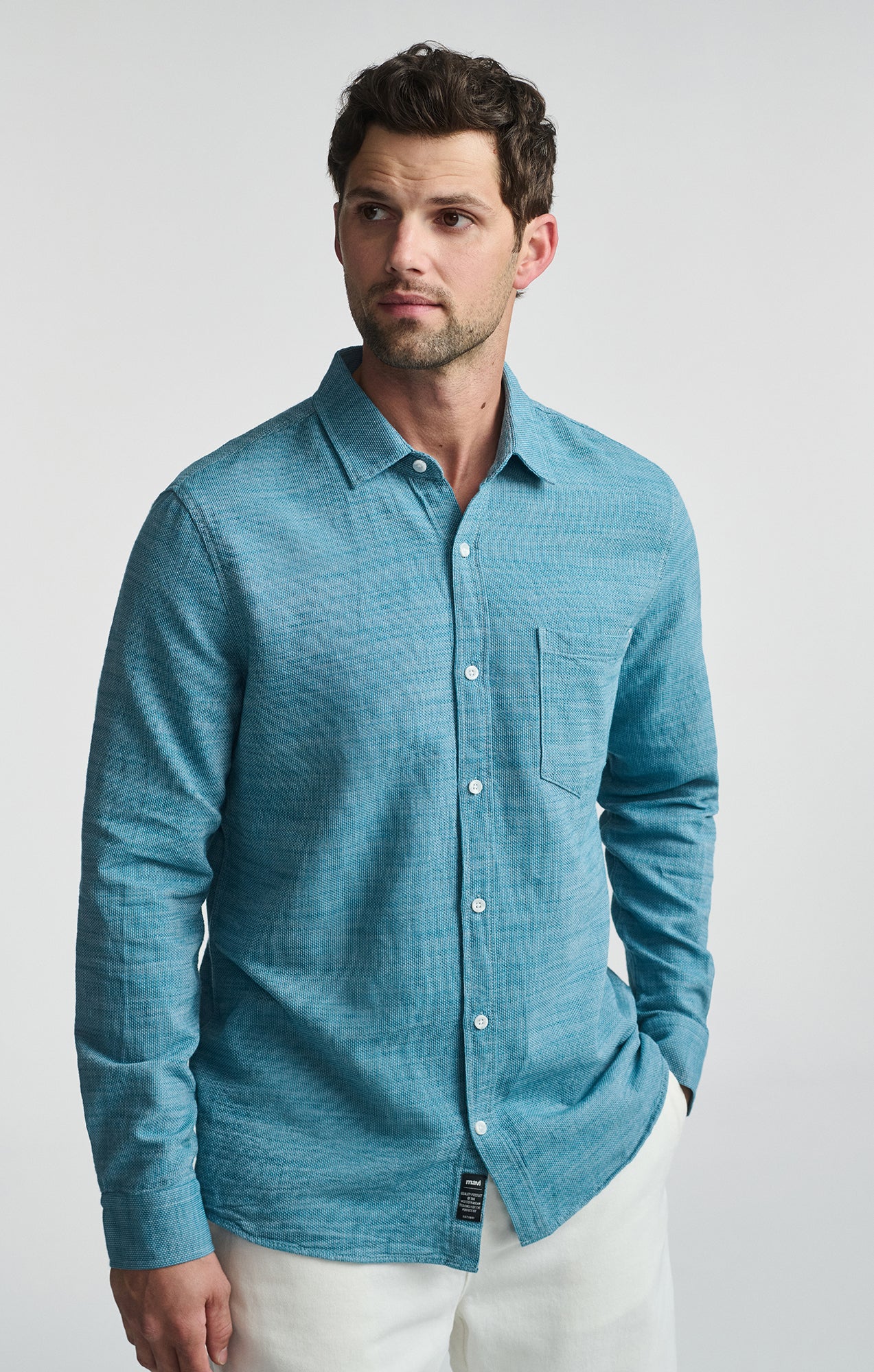 POCKET LONG SLEEVE BUTTON-UP SHIRT IN STORM BLUE - Mavi Jeans
