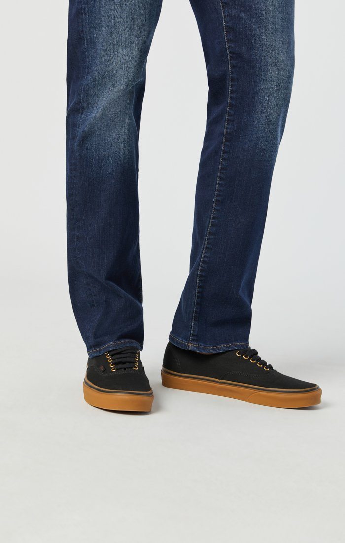 ZACH STRAIGHT LEG IN DARK BRUSHED WILLIAMSBURG - Mavi Jeans