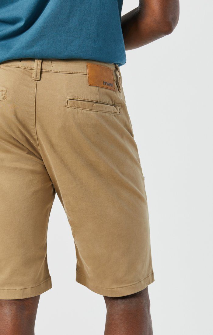 JACOB SHORTS IN BRITISH KHAKI TWILL - Mavi Jeans