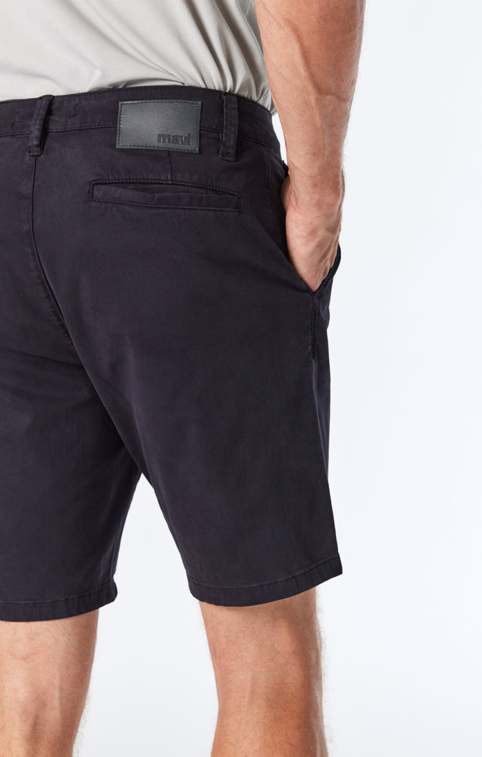 NOAH SHORTS IN BLACK TWILL - Mavi Jeans