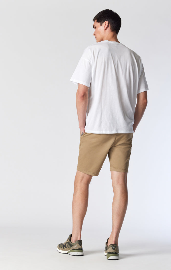 NOAH SHORTS IN BRITISH KHAKI TWILL - Mavi Jeans