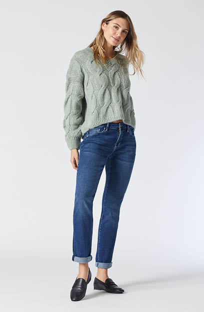 Emma Slim Boyfriend Jeans