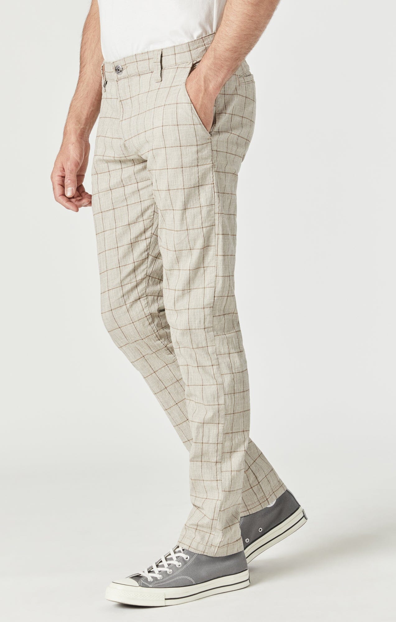 Elegant men's checked trousers beige DJP79 - Size: 32 | Fashionformen.eu