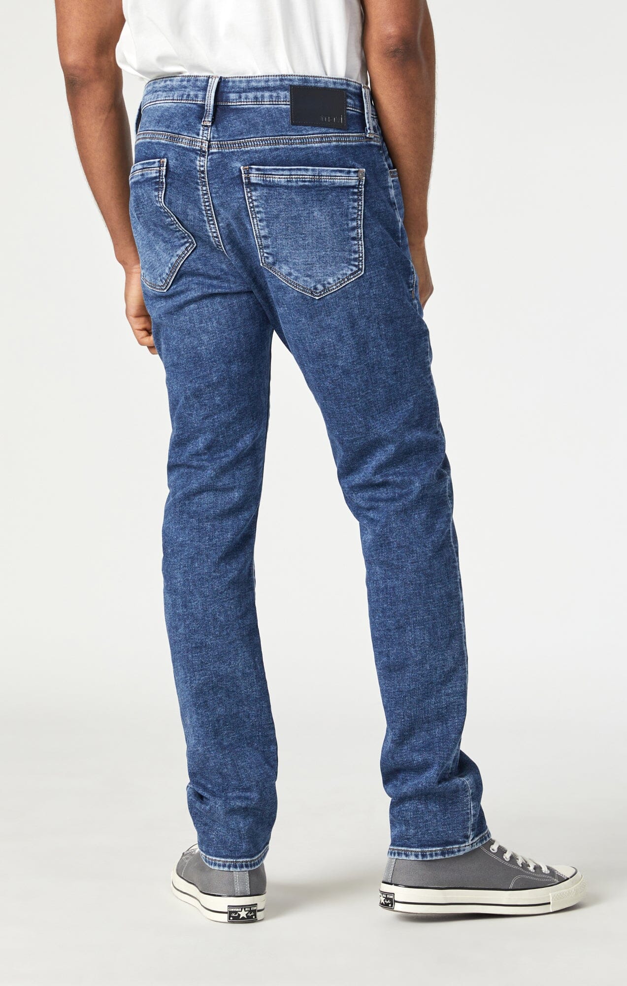 JAKE SLIM LEG IN DARK SKY ATHLETIC - Mavi Jeans