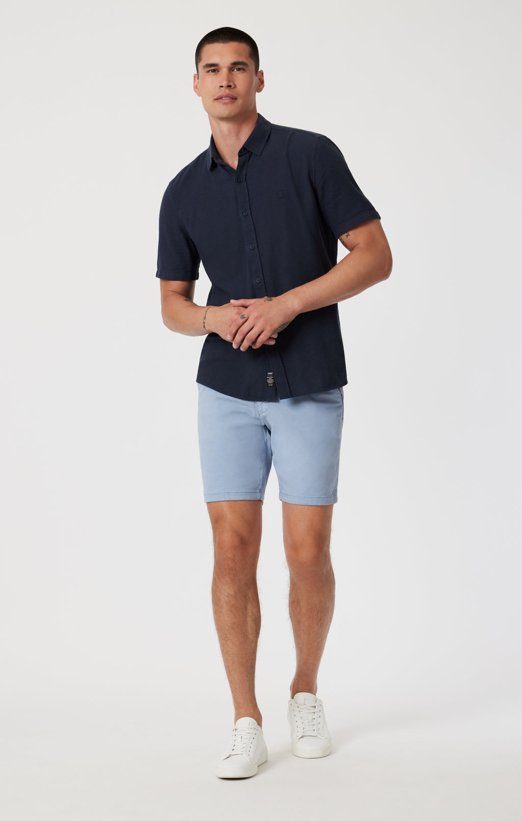 NOAH SHORTS IN MOUNTAIN SPRING LUXE TWILL - Mavi Jeans