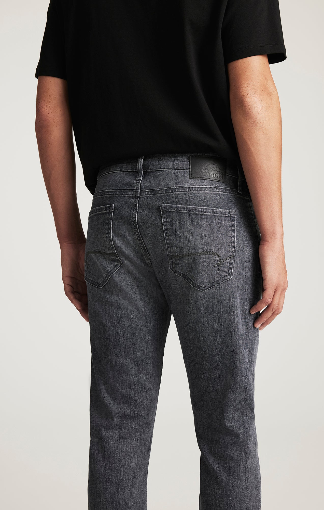 JAKE SLIM LEG IN STORMY WILLIAMSBURG - Mavi Jeans