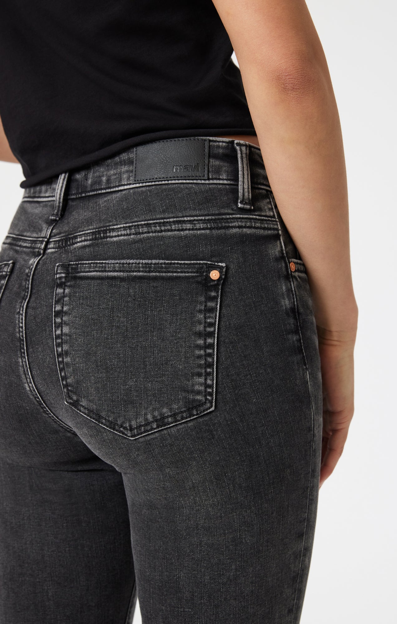 KENDRA STRAIGHT LEG IN SMOKE BRUSHED FLEX BLUE - Mavi Jeans