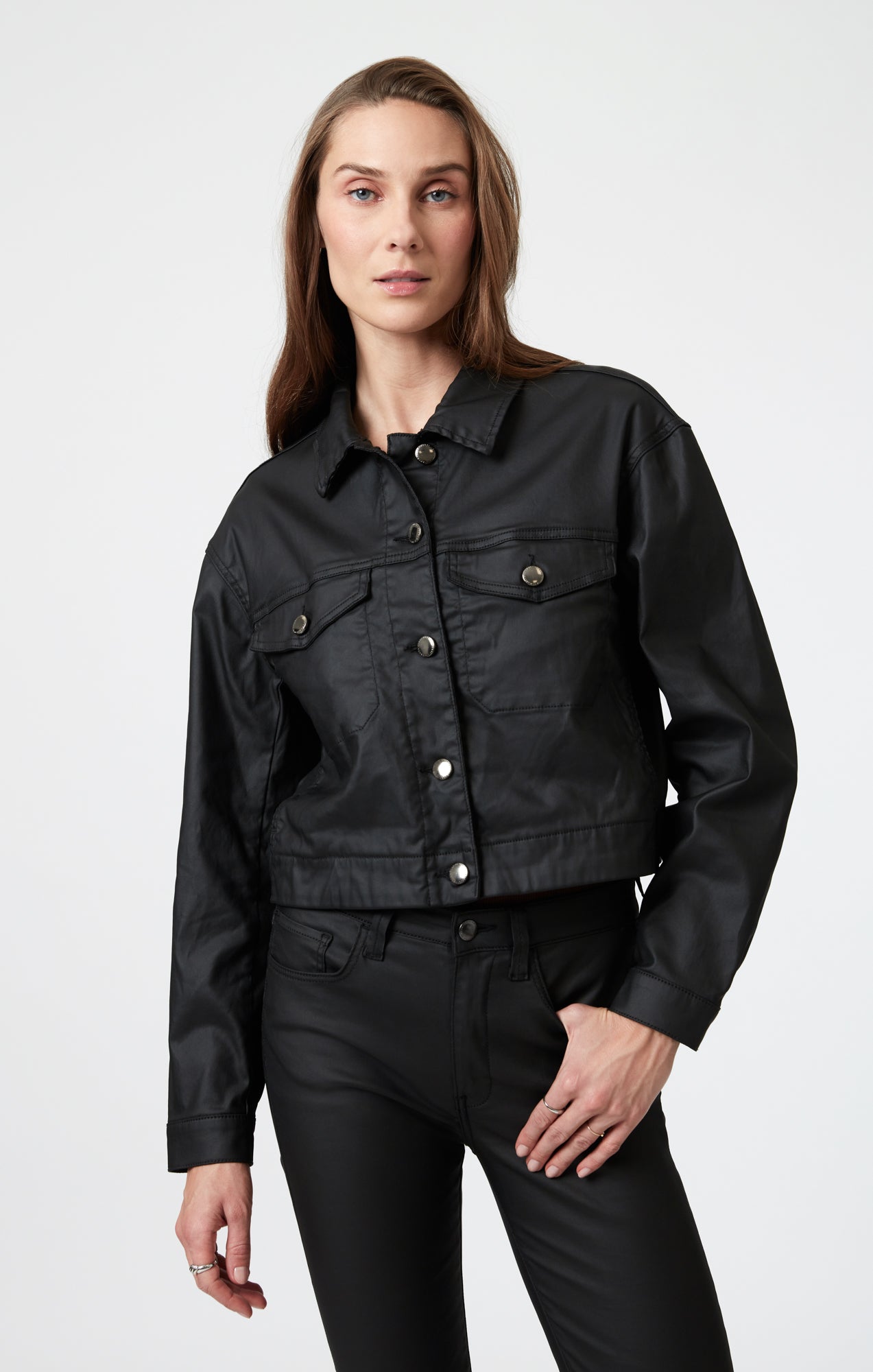 MAREN CROP JACKET IN BLACK COATED - Mavi Jeans