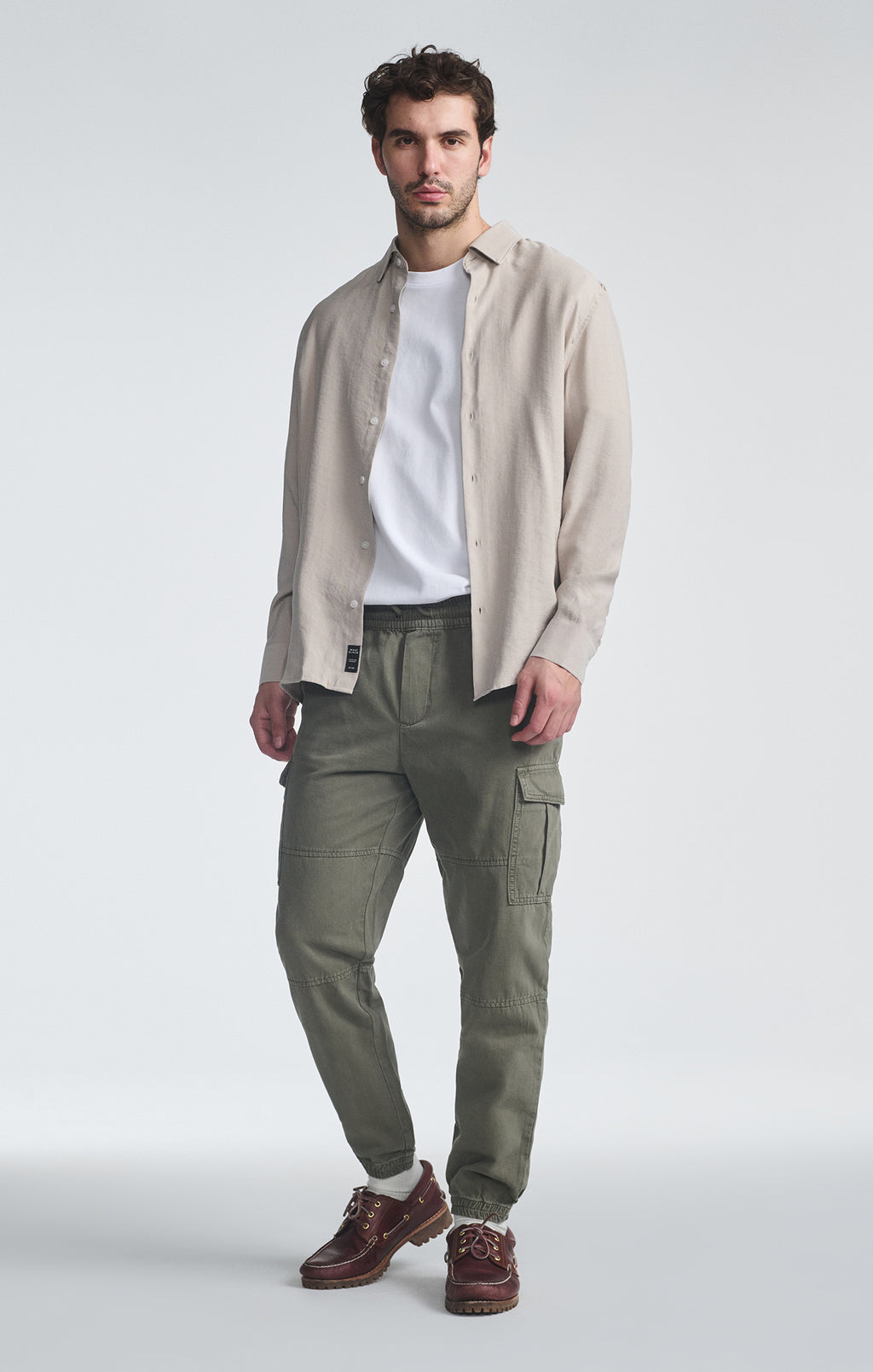 DOUBLE POCKET CUFFED CARGO PANTS IN SMOKEY OLIVE - Mavi Jeans