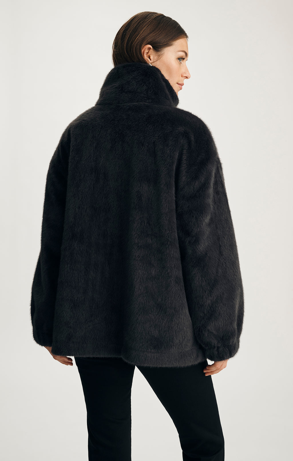 FAUX FUR JACKET IN OBSIDIAN