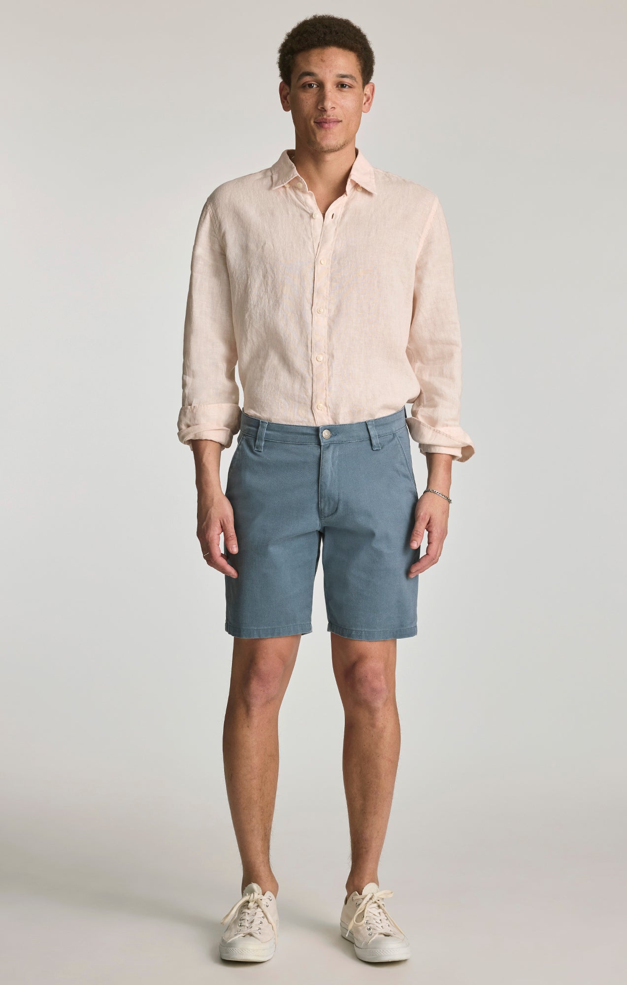 NOAH SHORTS IN FADED BLUE VINTAGE COLORED